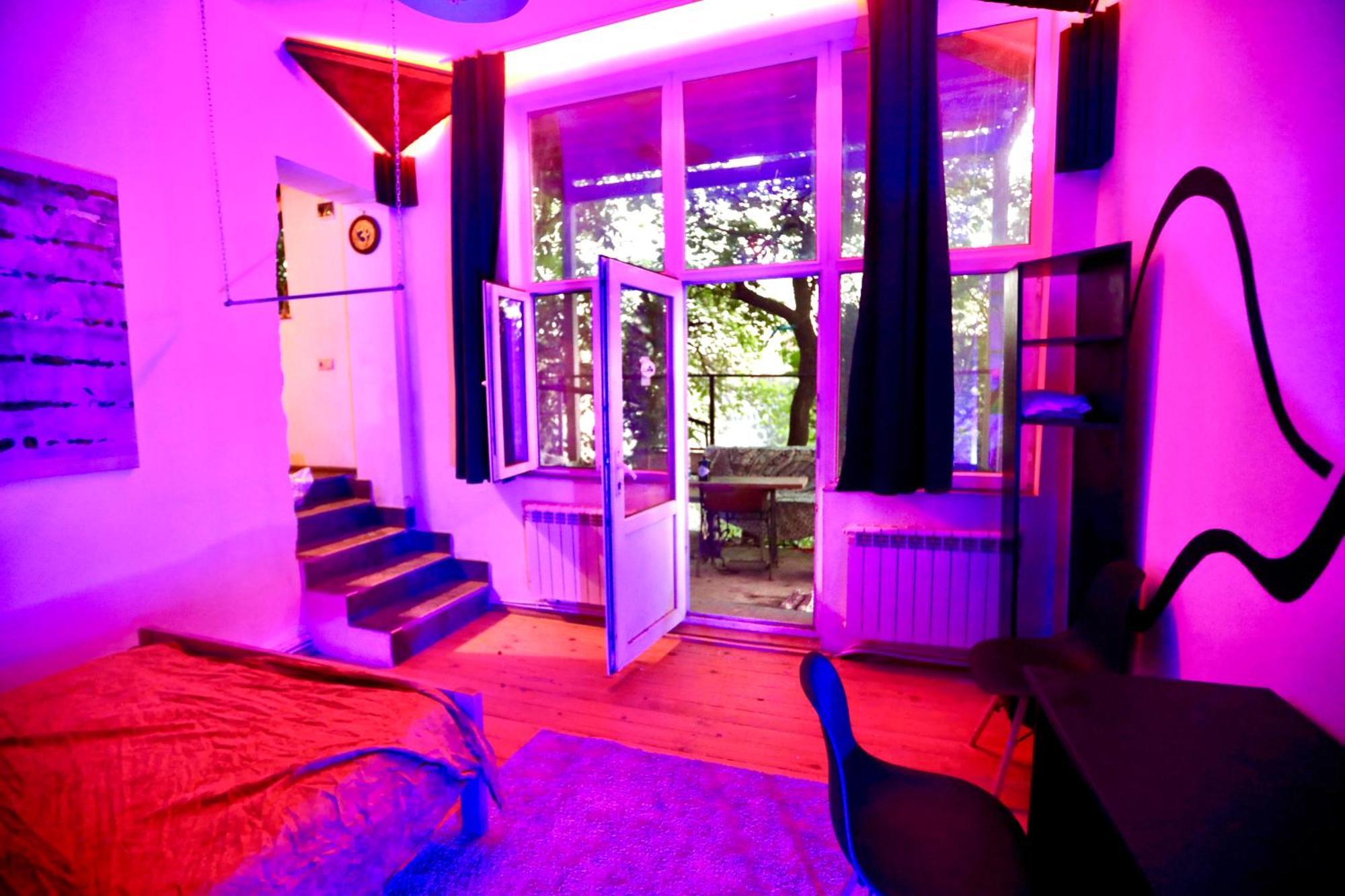 Cosy Studio With Beautiful Garden Yerevan Exterior photo